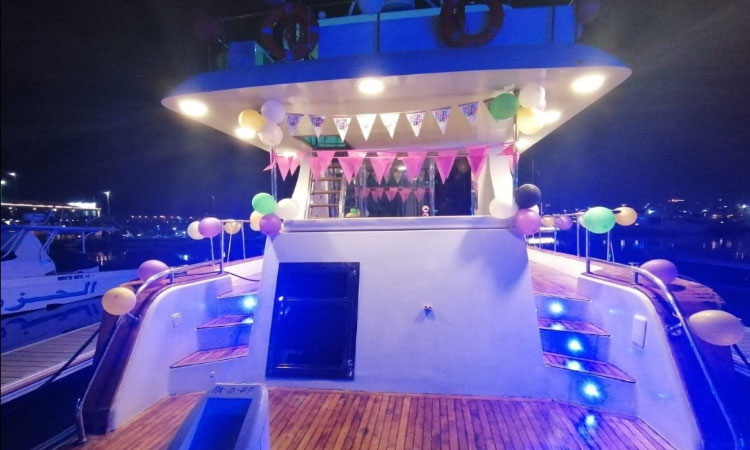 Local Made 777 Yacht Abu Dhabi